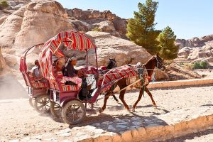 https://mkt.visitajordania.com/jordania/public/img-blog/2018/09/PETRA-BLOG-05-300x200.jpg