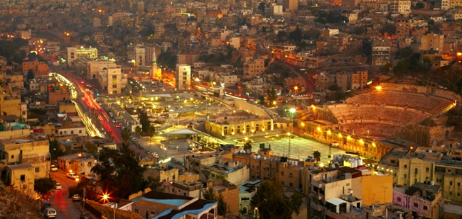 https://mkt.visitajordania.com/jordania/public/img-blog/2019/12/vista-amman.jpg