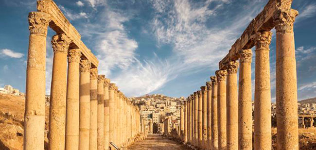 https://mkt.visitajordania.com/jordania/public/img-blog/2020/01/gerasa-03.jpg