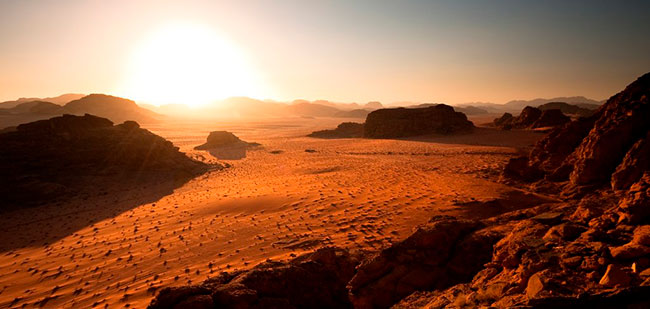 https://mkt.visitajordania.com/jordania/public/img-blog/2020/02/04-wadirum.jpg