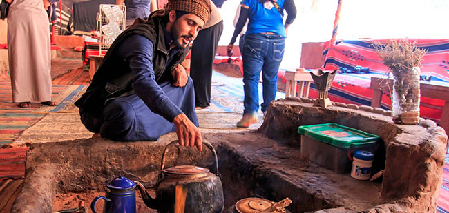 https://mkt.visitajordania.com/jordania/public/img-blog/2020/02/13-beduino.jpg