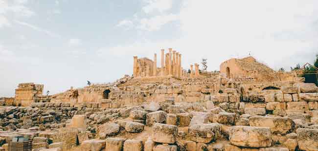 https://mkt.visitajordania.com/jordania/public/img-blog/2020/03/jerash-03.jpg