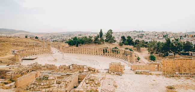 https://mkt.visitajordania.com/jordania/public/img-blog/2020/03/jerash-04.jpg