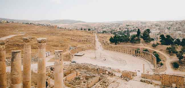 https://mkt.visitajordania.com/jordania/public/img-blog/2020/03/jerash-05.jpg
