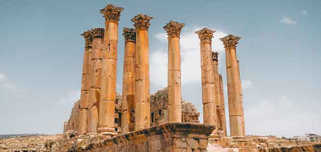 https://mkt.visitajordania.com/jordania/public/img-blog/2020/03/jerash-18.jpg