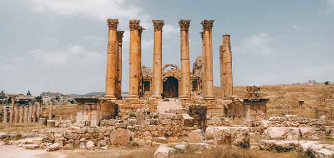 https://mkt.visitajordania.com/jordania/public/img-blog/2020/03/jerash-19.jpg