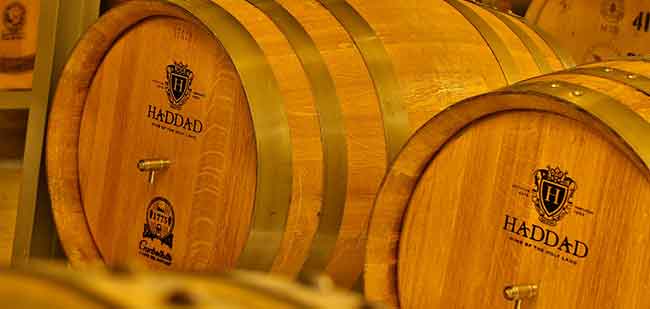https://mkt.visitajordania.com/jordania/public/img-blog/2020/03/wine-3.jpg