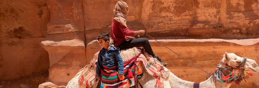 https://mkt.visitajordania.com/jordania/public/img-blog/2020/07/4-INT-Jordanos-regresan.jpg