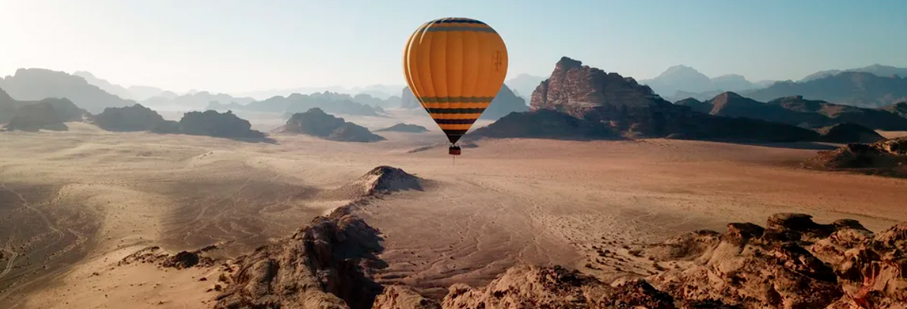 https://mkt.visitajordania.com/jordania/public/img-blog/2021/04/7-guia-wadi-rum.jpg