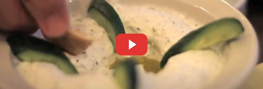 https://mkt.visitajordania.com/jordania/public/img-blog/2021/09/video-gastronomia-jordana.jpg