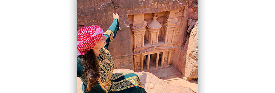 https://mkt.visitajordania.com/jordania/public/img-blog/2021/10/4—viaje-en-solitario.jpg