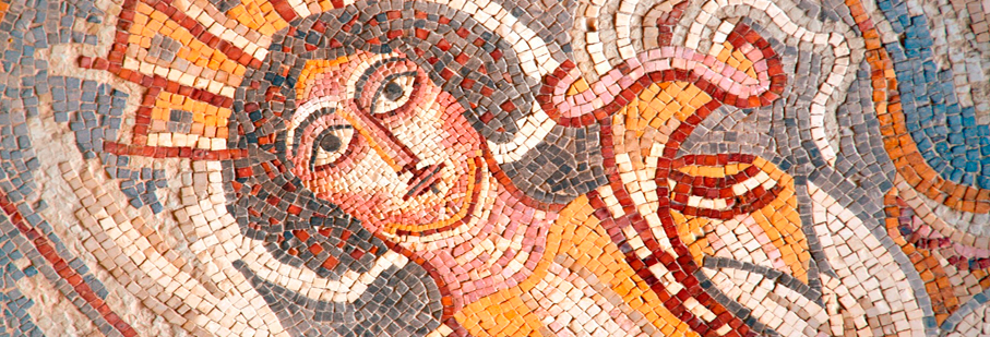 https://mkt.visitajordania.com/jordania/public/img-blog/2021/10/interior-4—madaba.jpg