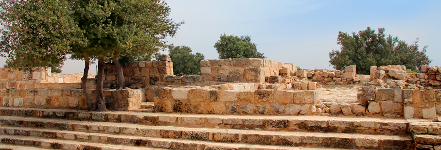 https://mkt.visitajordania.com/jordania/public/img-blog/2021/12/3-interior_tel-mar-elias.jpg