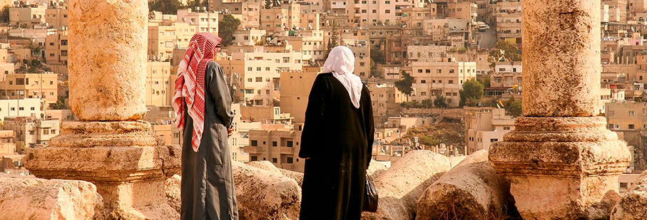 https://mkt.visitajordania.com/jordania/public/img-blog/2022/05/1-citadel-amman-jordania.jpg