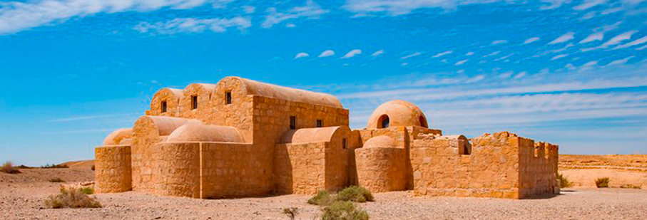 https://mkt.visitajordania.com/jordania/public/img-blog/2022/07/castillos-del-desierto-atracciones-en-jordania.jpg