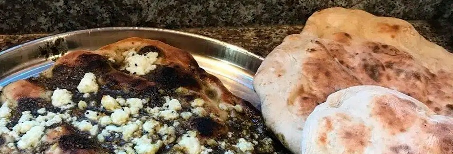 https://mkt.visitajordania.com/jordania/public/img-blog/2022/08/1-gastronomia-de-jordania.jpg