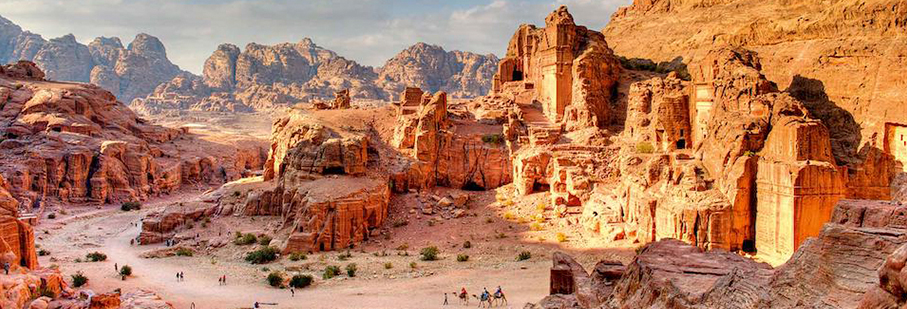 https://mkt.visitajordania.com/jordania/public/img-blog/2022/12/2A-guia-de-viaje-completa-a-Jordania.jpg