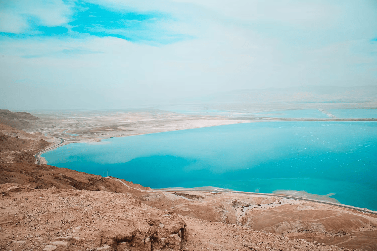 https://mkt.visitajordania.com/jordania/storage/app/public/images/5-itay-peer-sgyzq6dhzzc-unsplash.png