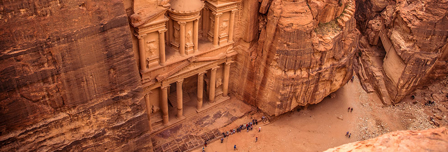 https://mkt.visitajordania.com/jordania/storage/app/public/images/64d430c68b229_01-tips-para-ir-a-petra.jpg