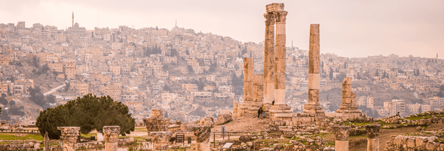 https://mkt.visitajordania.com/jordania/storage/app/public/images/64d69d69c24a3_portada-historia-y-religion-en-amman.jpg