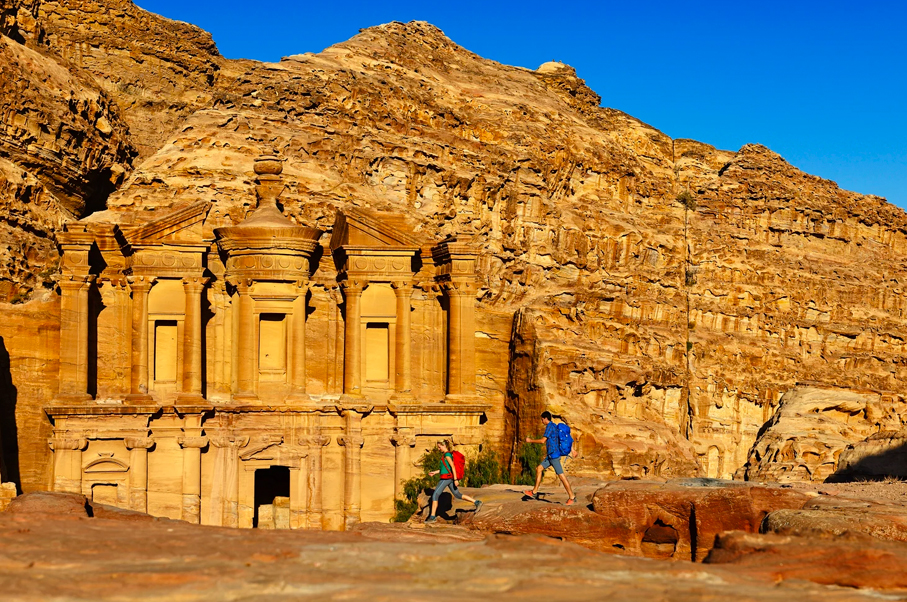 https://mkt.visitajordania.com/jordania/storage/app/public/images/_67cf6c4d3927e.jpg